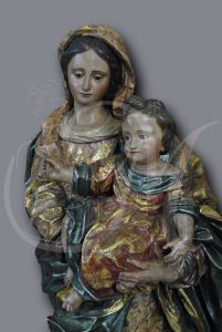 Detalle Virgen y Niño Jesús - ANTES